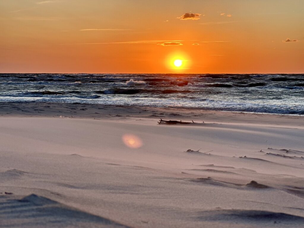 Zachód słońca na plaży Stilo